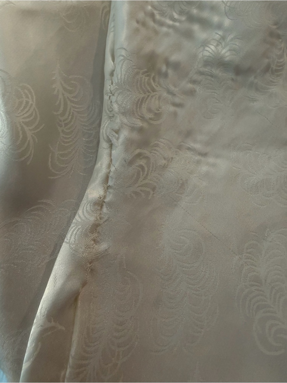Vintage 60s-70s Barbizon Women's Cream Lace-Trim Satin Slip Dress - Picture 6 of 9